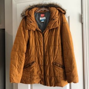 Columbia Thermal Coil Hooded Parka